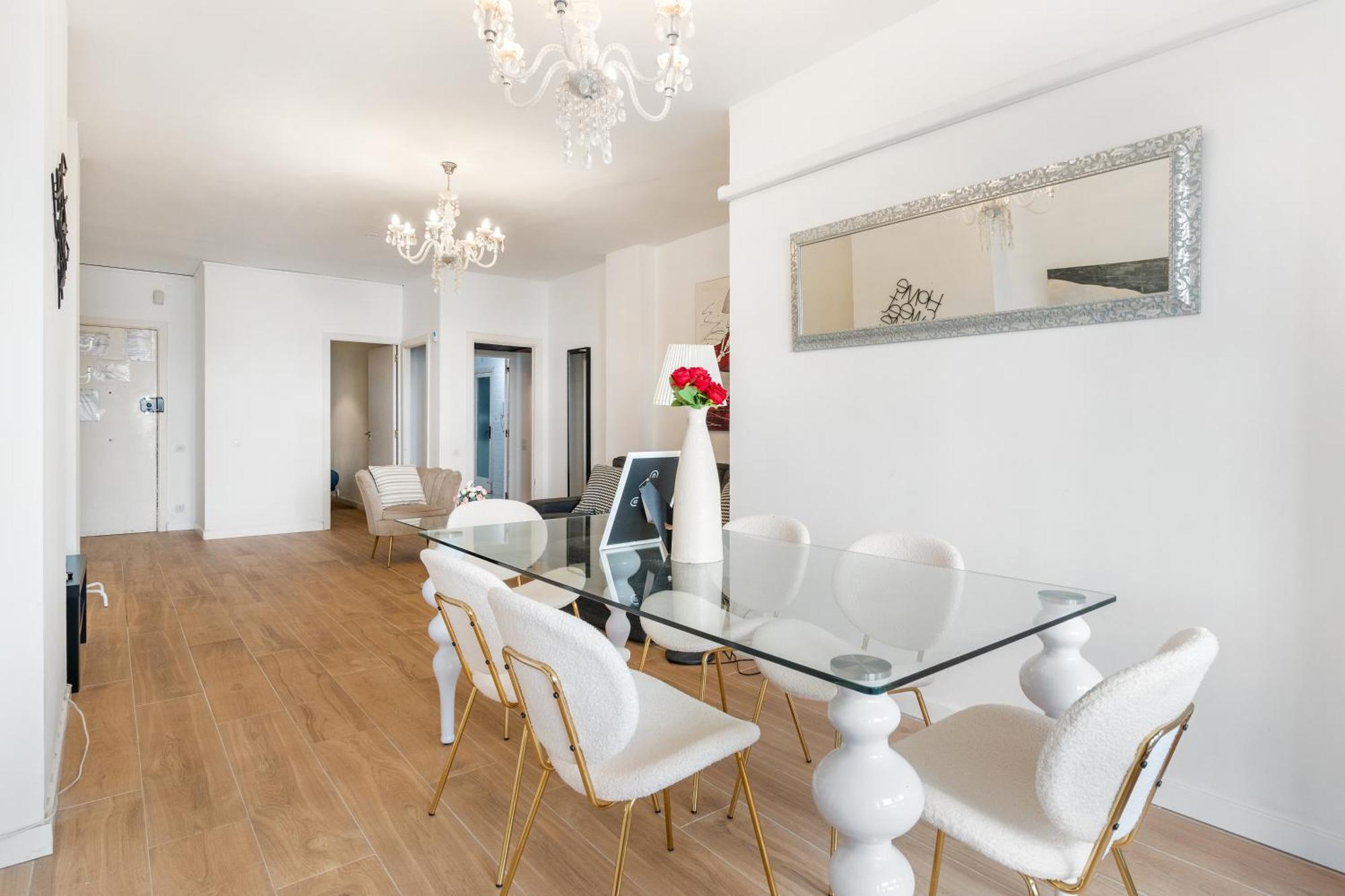 ברצלונה Fridays Flats Spacious 4Br Family Retreat מראה חיצוני תמונה