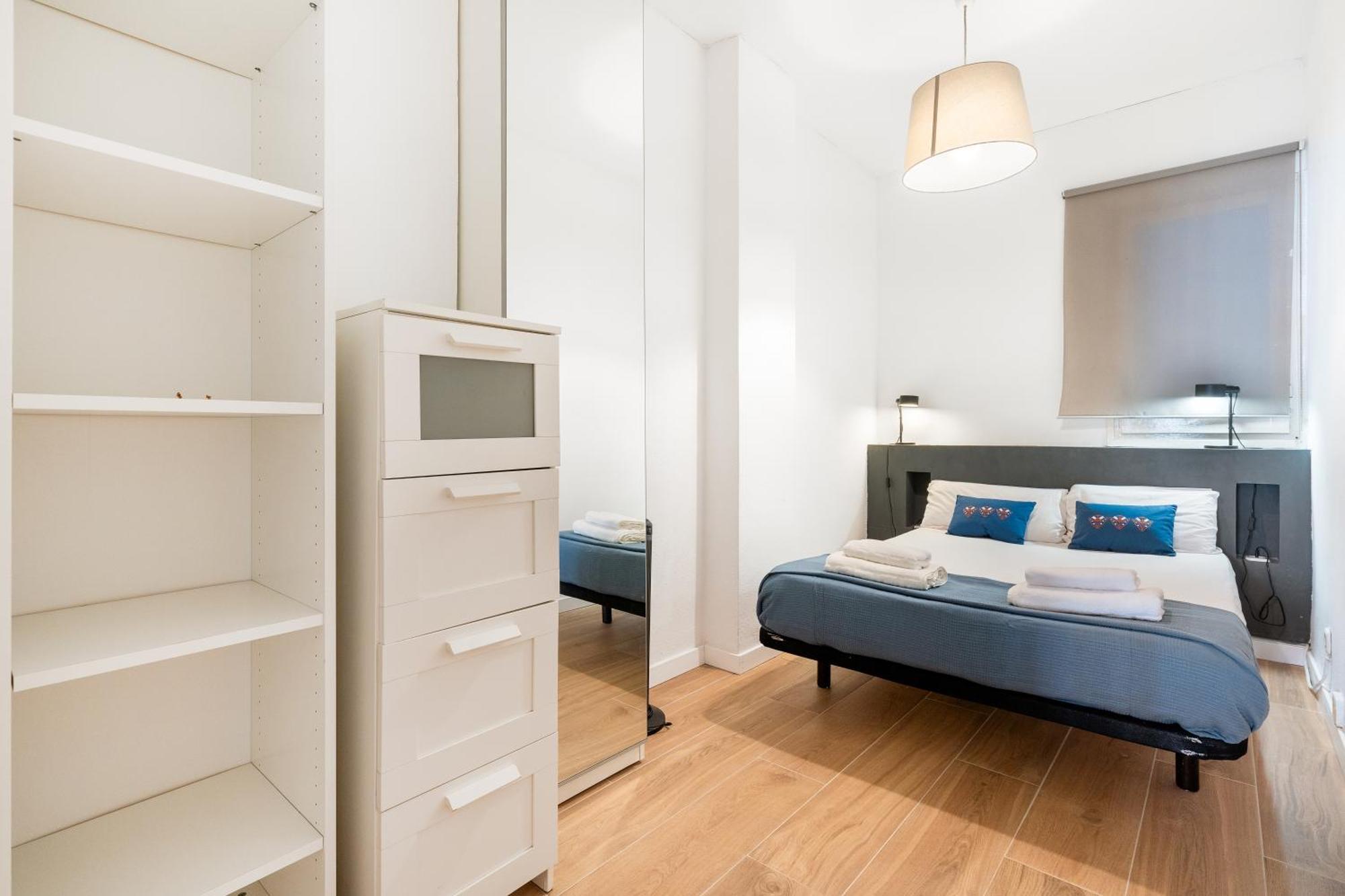 ברצלונה Fridays Flats Spacious 4Br Family Retreat מראה חיצוני תמונה